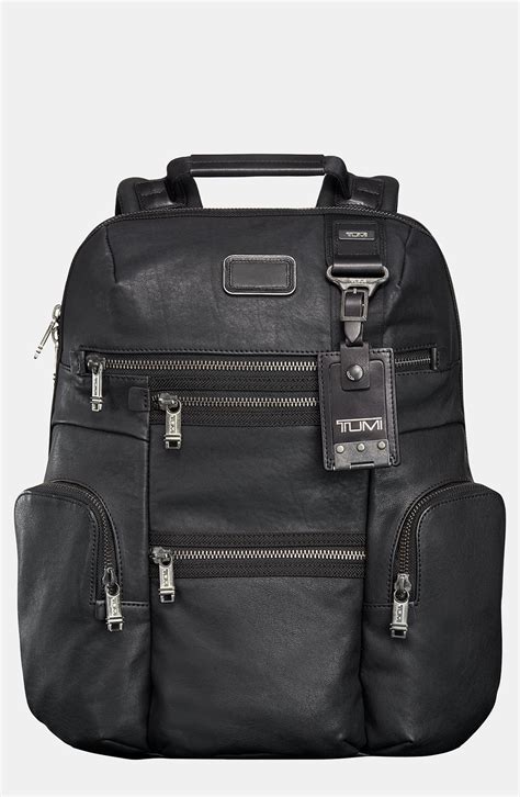 when is tumi's best discount sale